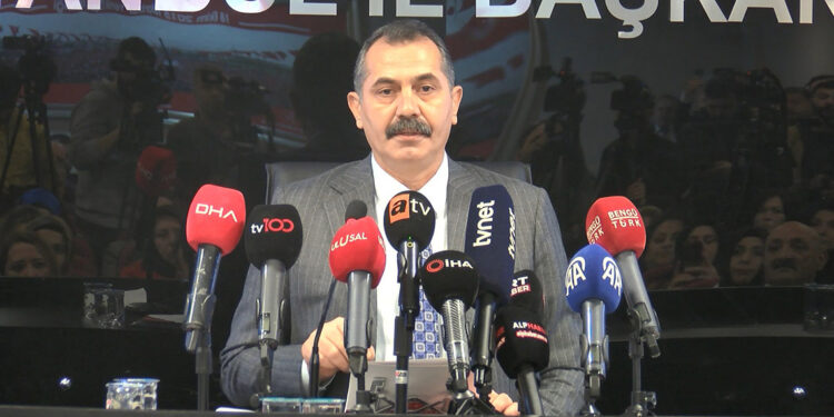 Murat Kurum dönüşümün reçetesidir