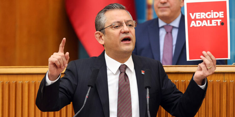 Özgür Özel'den DEM Parti açıklaması