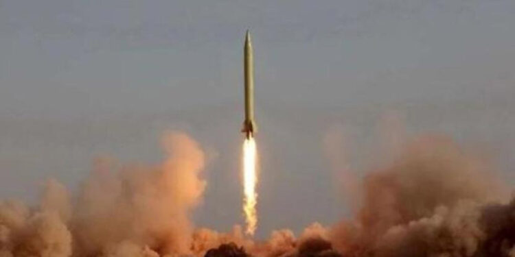 Pakistan, İran'da saldırı düzenledi