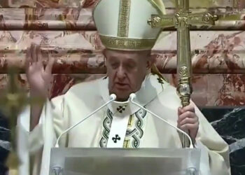 Papa Francis, İran'daki patlamaların kurbanları için dua etti