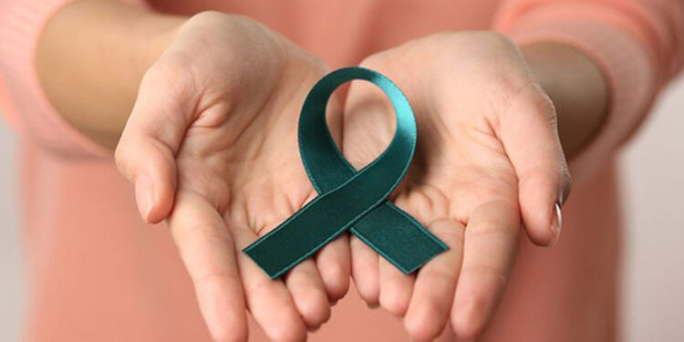 Rahim ağzı kanserinde erken teşhis hayat kurtarıyor