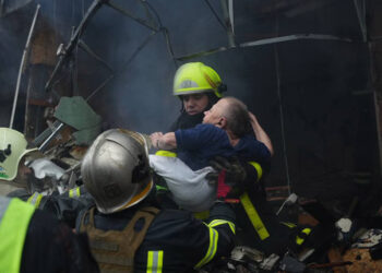 Rusya, Kiev ve Harkiv'i vurdu