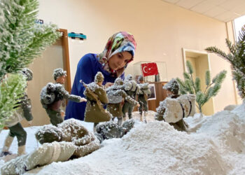 Sarıkamış'ta şehadete yürüyenleri üç boyutlu sergiledi