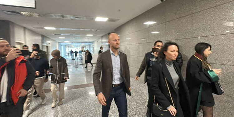 Seçil Erzan ve 6 sanığın yargılandığı dava başlıyor