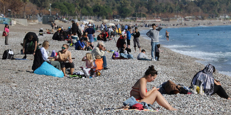 Son 53 yılın en sıcak aralık ayı; 3,5 derece yükseldi