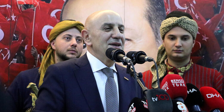 Turgut Altınok: Sahte anketler yayımlıyorlar