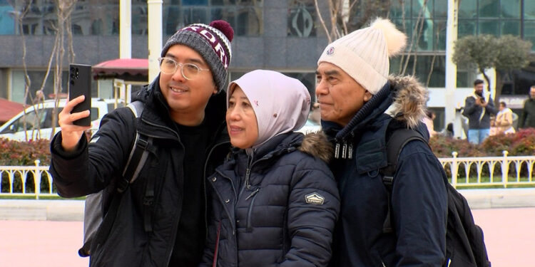 Turist rehberliğinde yabancı dil tartışması