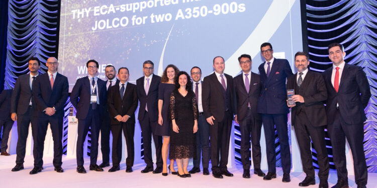 Türk Hava Yolları Dublin'de üç ödüle layık görüldü