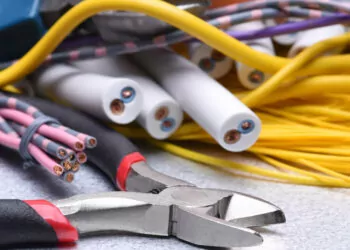 Ucuz ve kalitesiz kablolar can ve mal kaybına sebep olabilir