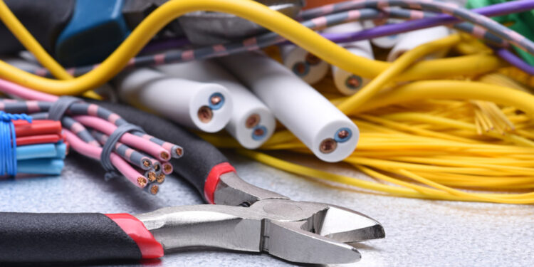 Ucuz ve kalitesiz kablolar can ve mal kaybına sebep olabilir
