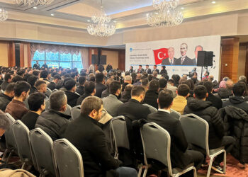 Ülkü ocaklarından İBB Başkan Adayı Kurum'a destek