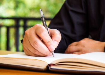 Ünlü yazar Virginia Woolf'a mektup