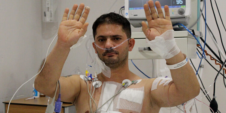 Yapay kalple yaşayan Kadir, naklille hayata tutundu