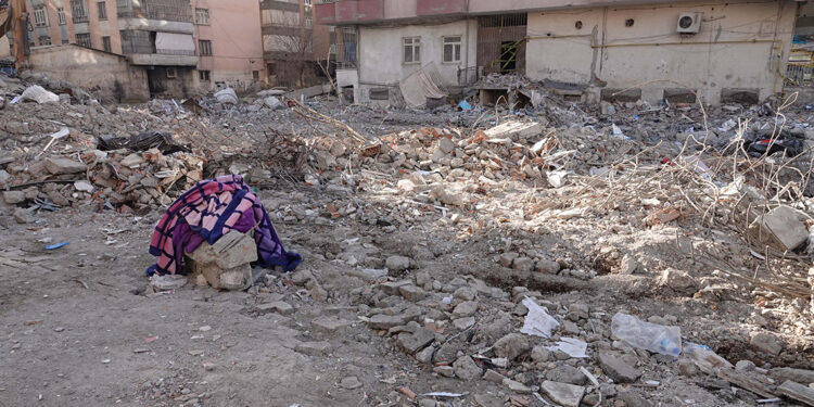 Yoldaş Apartmanı'nın müteahhidine 22 yıl hapis istemi