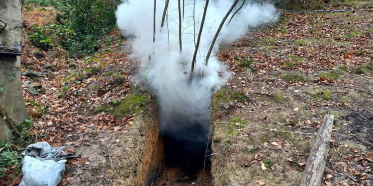 Zonguldak'ta 7 kaçak maden ocağı, patlatıldı