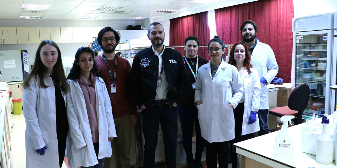 Türkiye'nin ilk astronotu Alper Gezeravcı'nın, Uluslararası Uzay İstasyonu'nda (ISS) gerçekleştireceği 'Miyeloid' deneyinde, uzay ortamının olası etkileri nedeniyle astronotların kanser riskleri tespit edilecek.