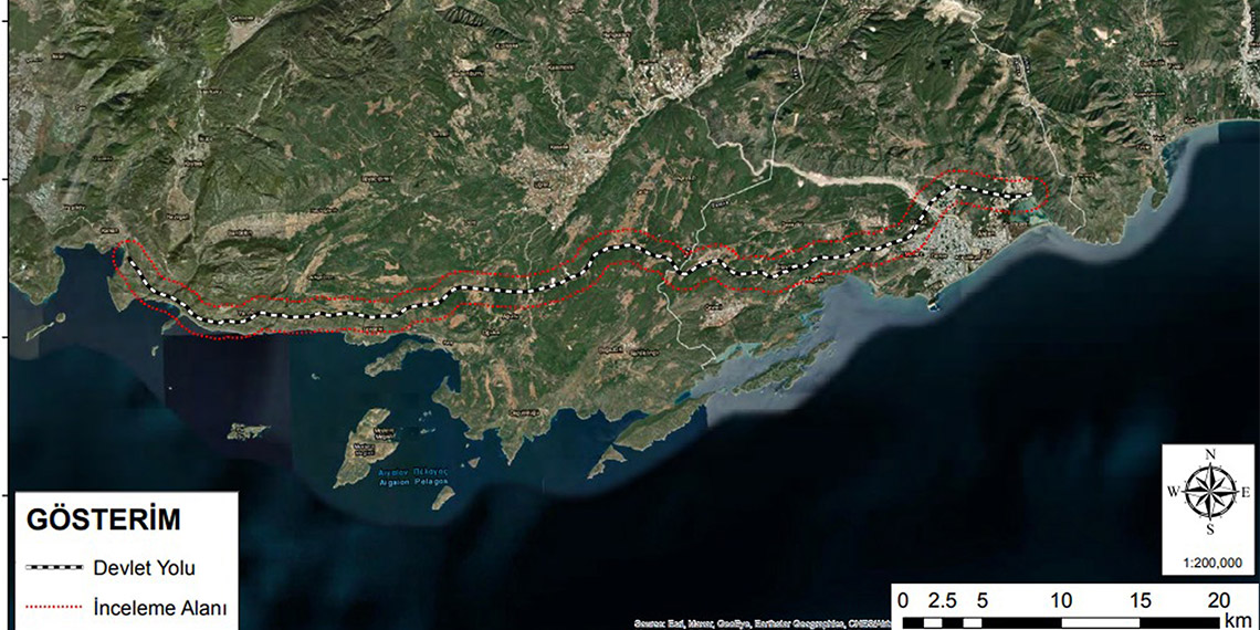 Antalya'nın doğal ve tarihi alanlarıyla ünlü batı ilçeleri Kaş ve Demre'deki bazı antik kentlerden otoyol geçecek, en az 66 bin ağaç kesilecek.
