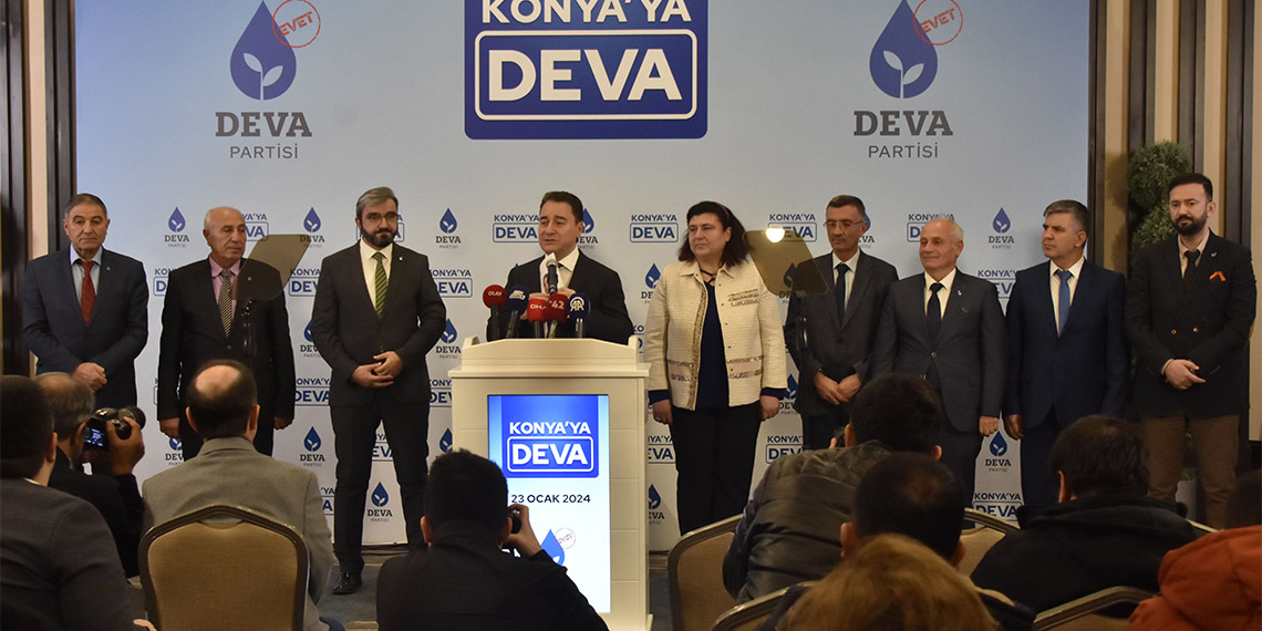 DEVA Partisi Genel Başkanı Ali Babacan, "Seçimden sonra 7 ayda 7 kez faiz artırdılar. Bu hafta Merkez Bankası Para Politikası Kurulu toplanacak. Muhtemelen 8'inci ayda 8'inci artışı göreceğiz" dedi.