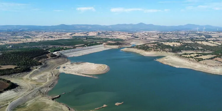 Bayramiç barajı'nın su seviyesi yüzde 100'e ulaştı