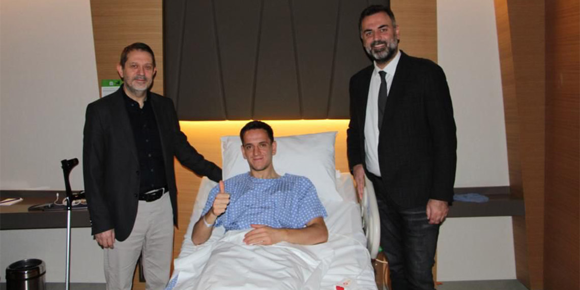 Sakatlanan Amir Hadziahmetovic ameliyat oldu