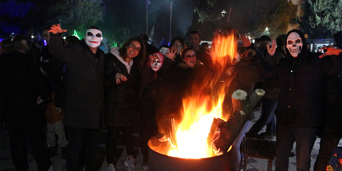 Balkan geleneği Koleda festival havasında kutlandı