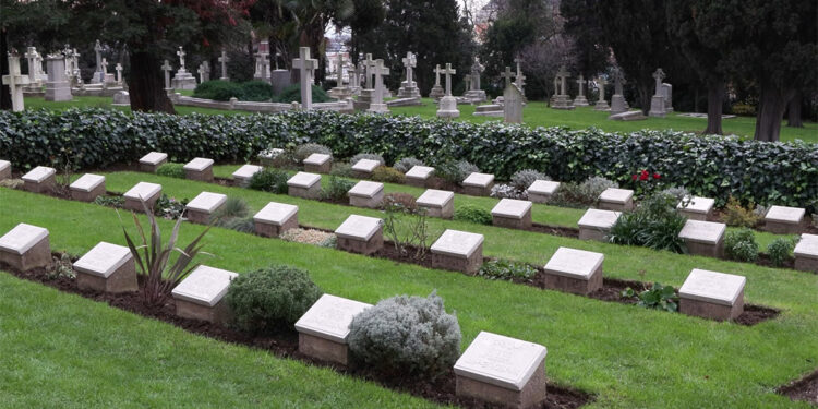 Gelibolu harekatında hayatını kaybeden 122 Hint askeri anıldı