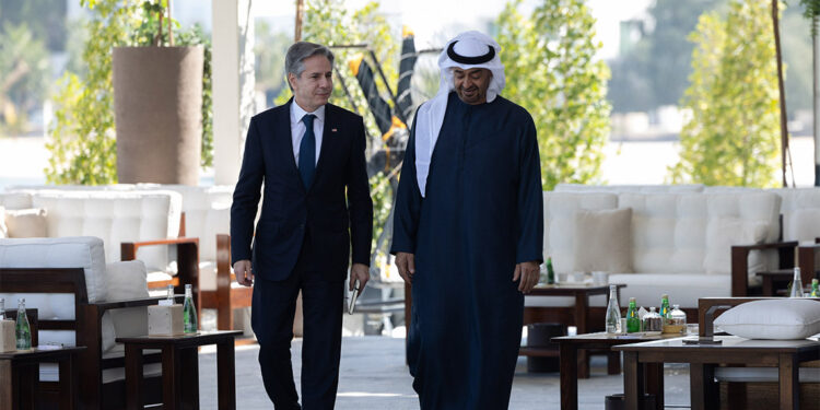 Antony Blinken BAE Devlet Başkanı ile bir araya geldi