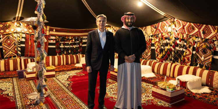 Antony Blinken Suudi Arabistan Veliaht Prensi ile bir araya geldi