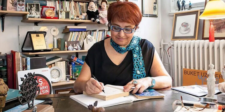 Buket Uzuner "Hava toprak ateş su" dörtlüsü üzerine