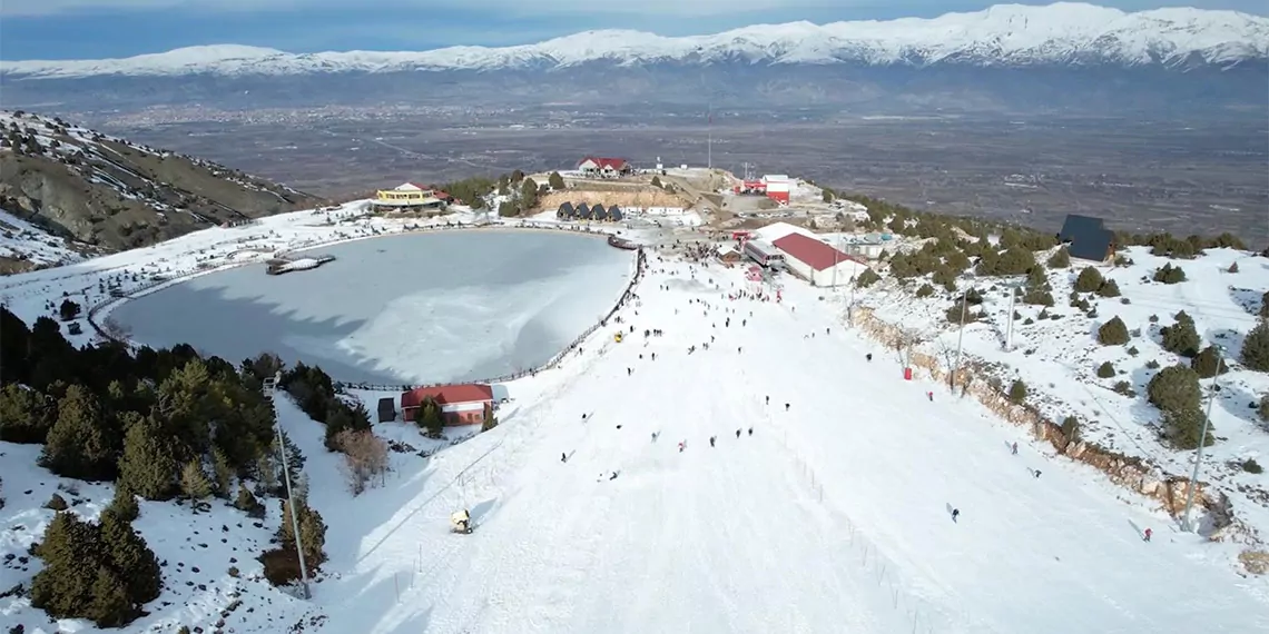 Ergan dağı kayak merkezi sömestir tatiline hazırlanıyor