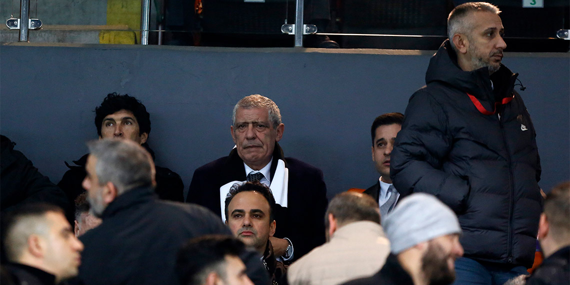 Süper Lig'de ertelenen 16'ncı hafta karşılaşmasında Çaykur Rizespor Beşiktaş'a 4-0'lık skorla mağlup oldu.