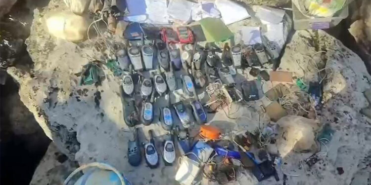 PKK'lı teröristlerin kullandığı 10 sığınak ve 2 mağara imha edildi