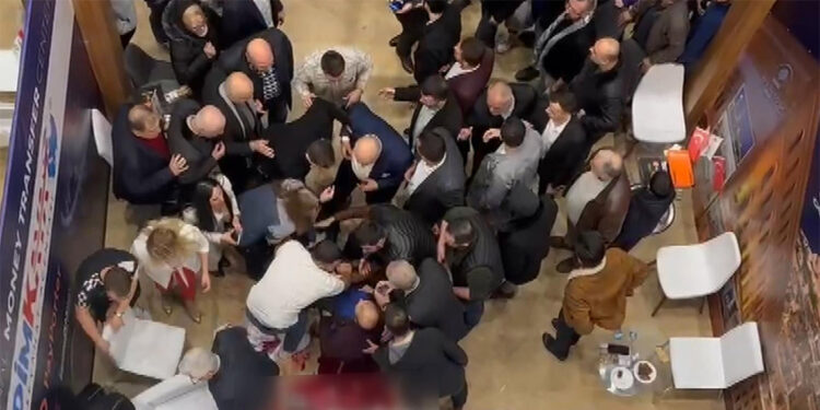 İş insanı Nedim Kaya Mardin Tanıtım Günleri'nde silahla vuruldu