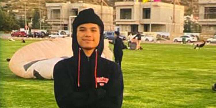 Endonezyalı Kemas basketbol oynarken hayatını kaybetti