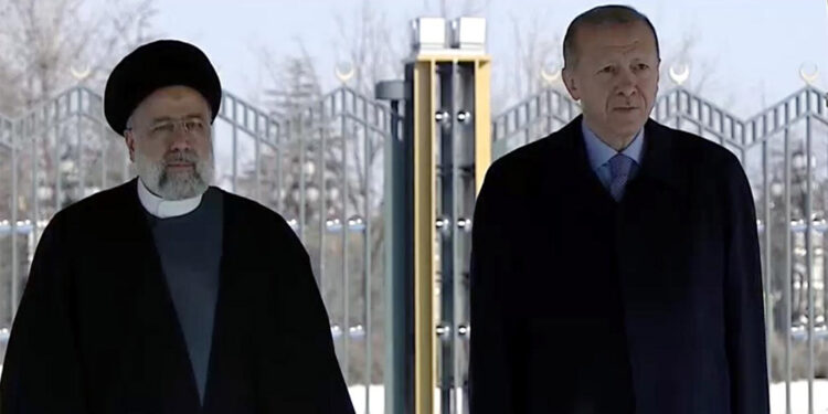 Erdoğan İran Cumhurbaşkanı İbrahim Reisi'yi kabul etti