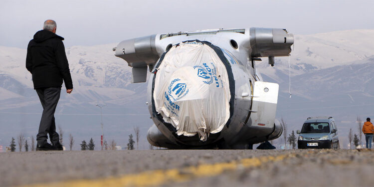 Kaza kırıma uğrayan Gürcistan uçağı ihaleyle satıldı