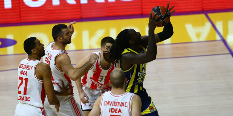 Fenerbahçe Beko-Kızılyıldız'a mağlup oldu