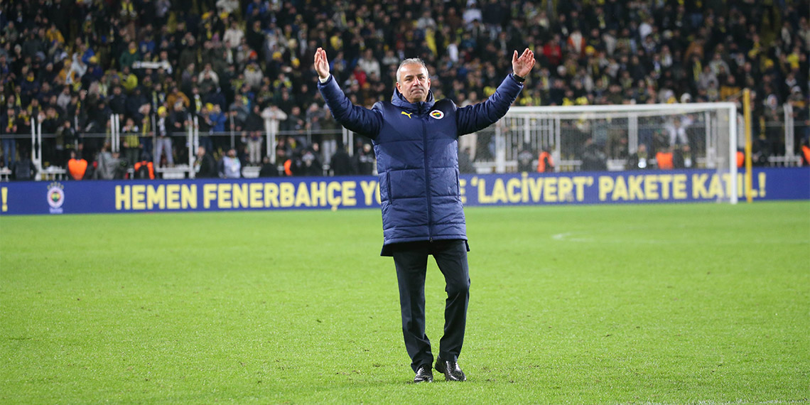 Fenerbahçe Teknik Direktörü İsmail Kartal, "Yapmış olduğumuz analizlerle oyuncularımıza her şeyi anlattık. Bugün de oyuncularımız beklentilere güzel bir cevap verdi ve farklı bir galibiyet elde ettik" dedi.