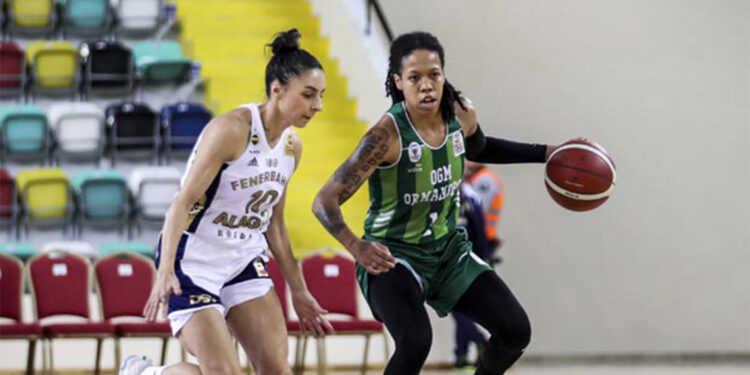 Fenerbahçe Alagöz Holding OGM Ormanspor'u mağlup etti