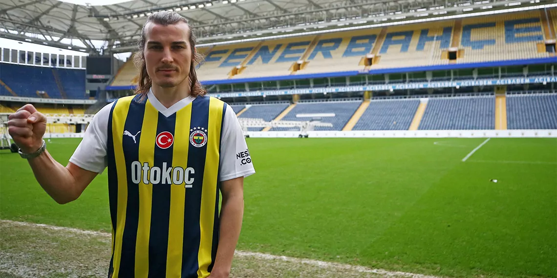 Fenerbahçe çağlar söyüncü'nün kulübü atletico madrid'den sezon sonuna kadar kiralandığını açıkladı.