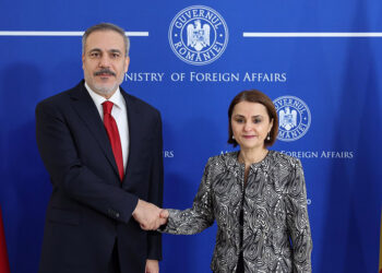 İsrail'i Uluslararası Adalet Divanı'nın kararına uymaya çağırıyorum