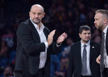 Galatasaray Ekmas Zvezdan Mitrovic ile yollarını ayırdı
