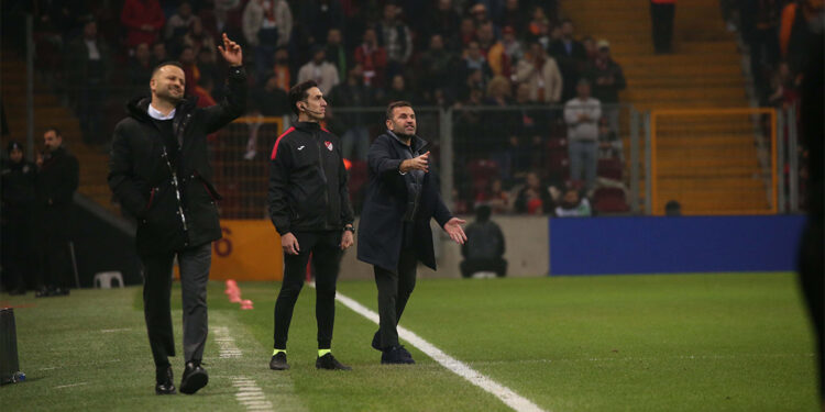 Sacha'nın ayrılmasından yana değiliz