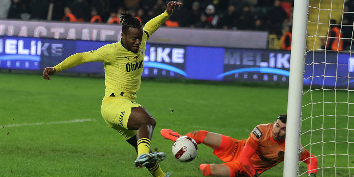 Gaziantep FK Fenerbahçe'ye 1-0 mağlup oldu