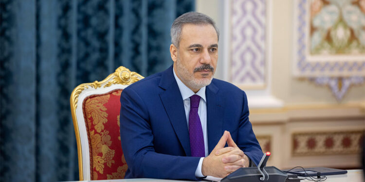 Hakan Fidan Tacikistan'da temaslarını sürdürüyor