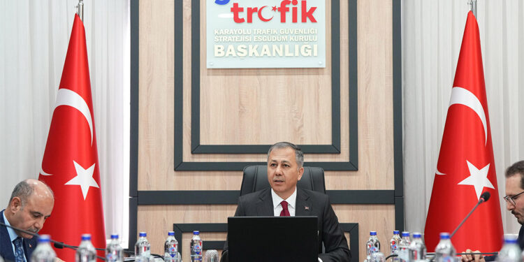 İçişleri'nden trafikte 'sıfır can kaybı' hedefi