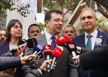 Devlet tahakküm kuran, baskı kuran değildir