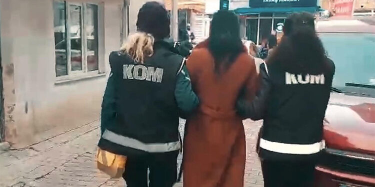 Kırmızı bültenle aranan 'Madame Claude' yakalandı