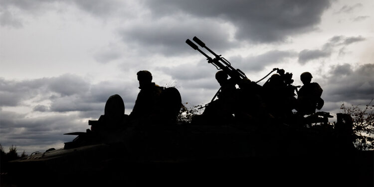 İran Pakistan'da saldırı düzenledi