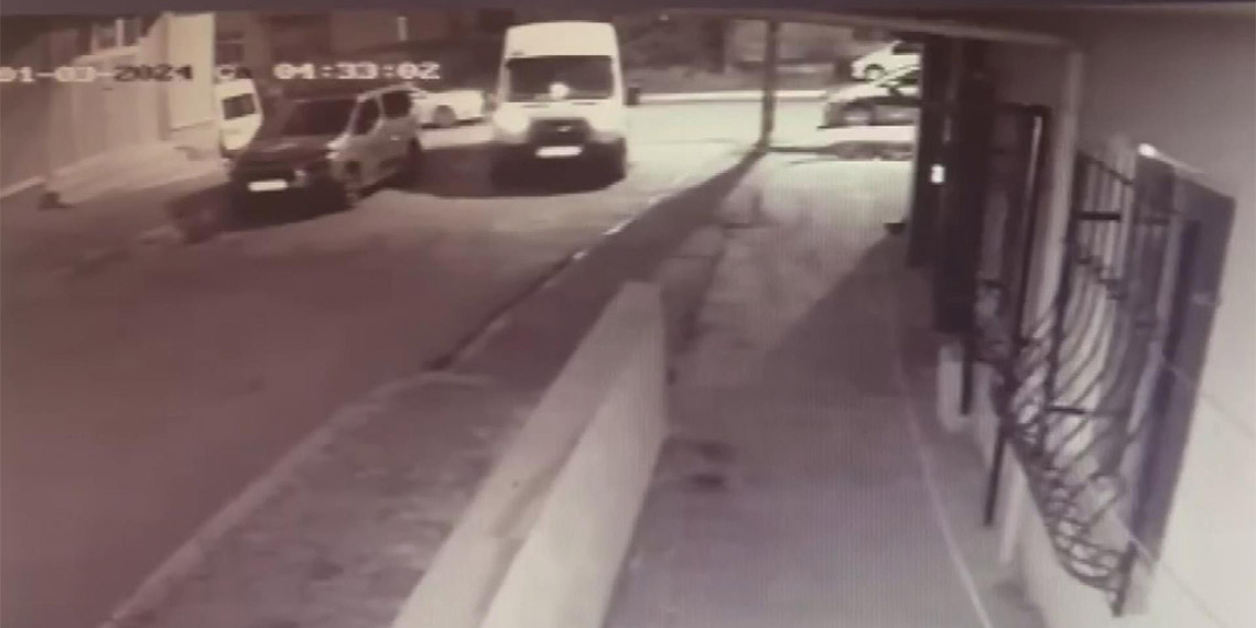 Kadıköy'de öğrenci servisini kaçıran şüpheli yakalandı